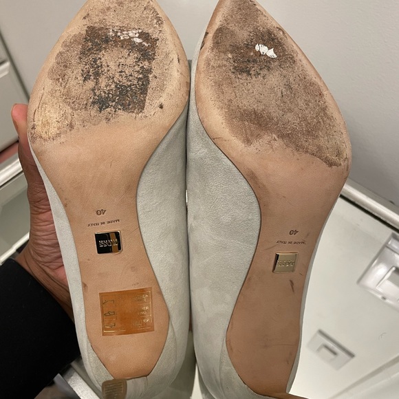 Hugo Boss Suede Pumps - Picture 2 of 4